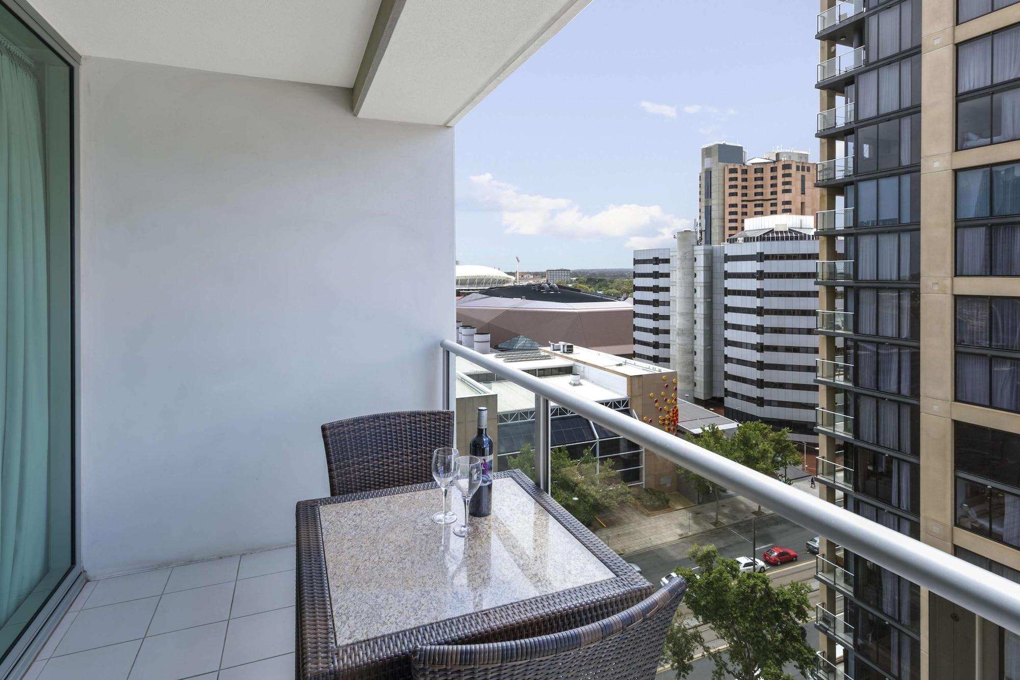 Oaks Adelaide Embassy Suites Eksteriør bilde