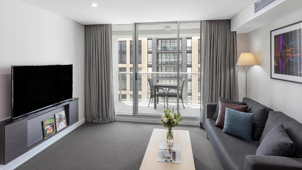 Oaks Adelaide Embassy Suites Eksteriør bilde