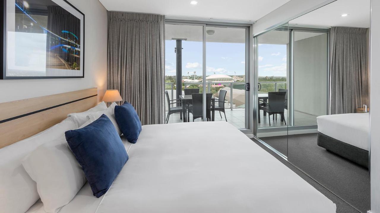 Oaks Adelaide Embassy Suites Eksteriør bilde